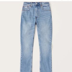Abercrombie Curve Love Skinny High Rise in 25L